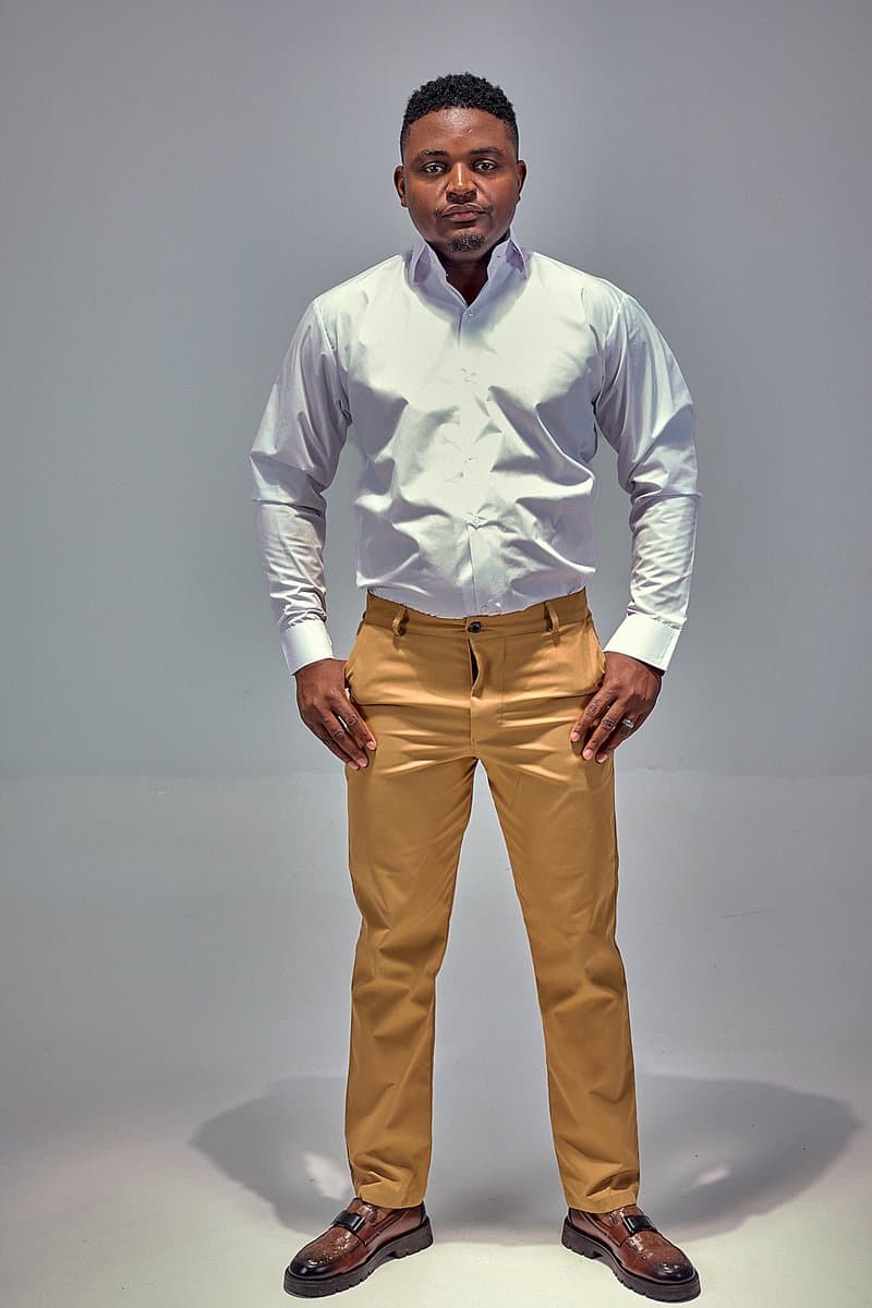 Camel cotton chinos with white shirt